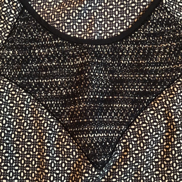 Fun top - Picture 2 of 4